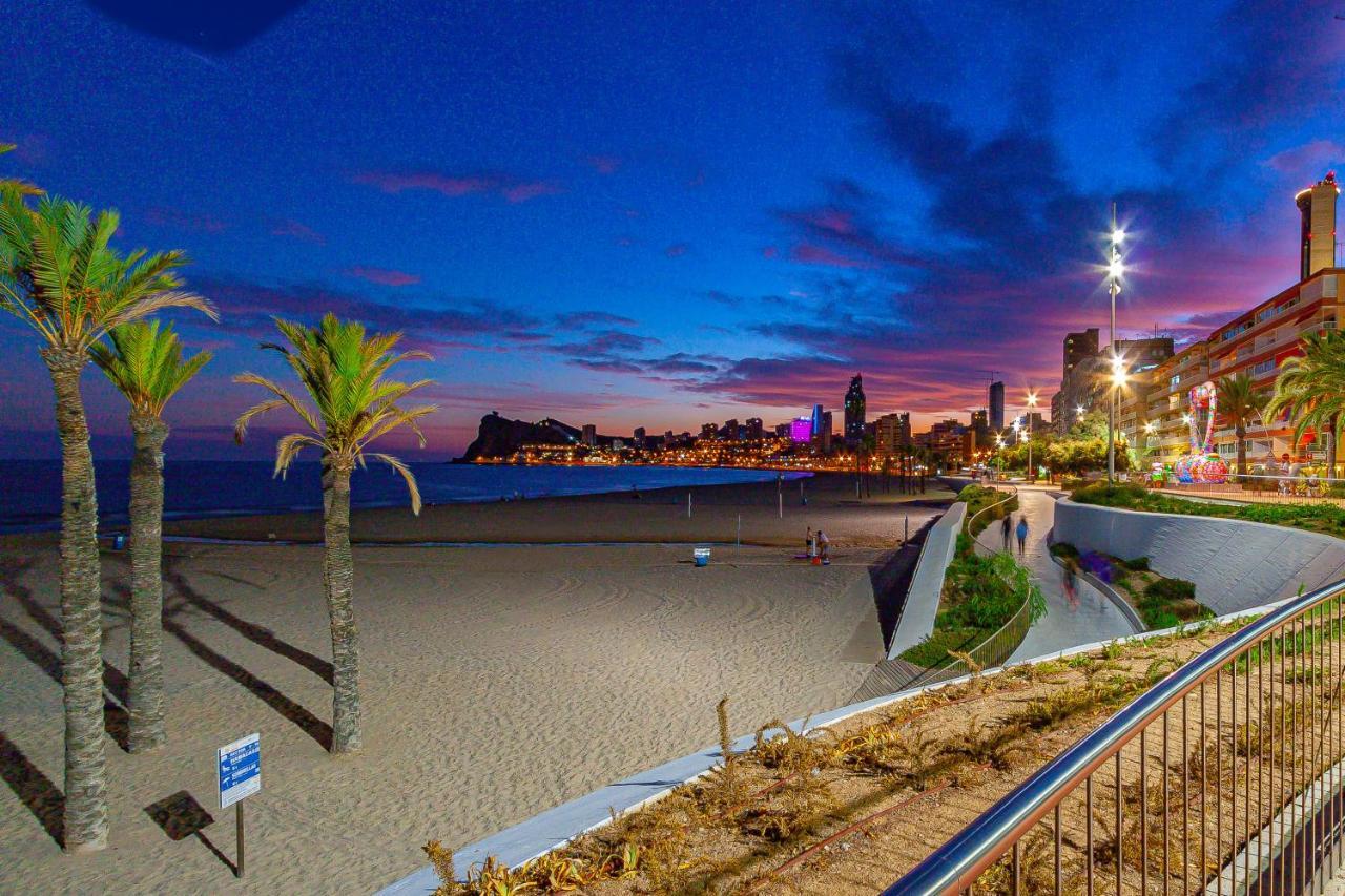 Sunset Waves Superb Apartments Benidorm Extérieur photo
