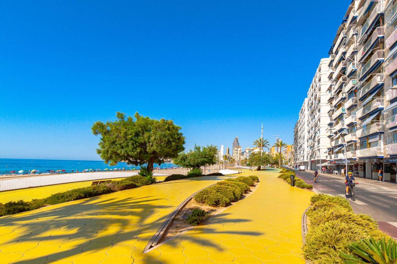 Sunset Waves Superb Apartments Benidorm Extérieur photo