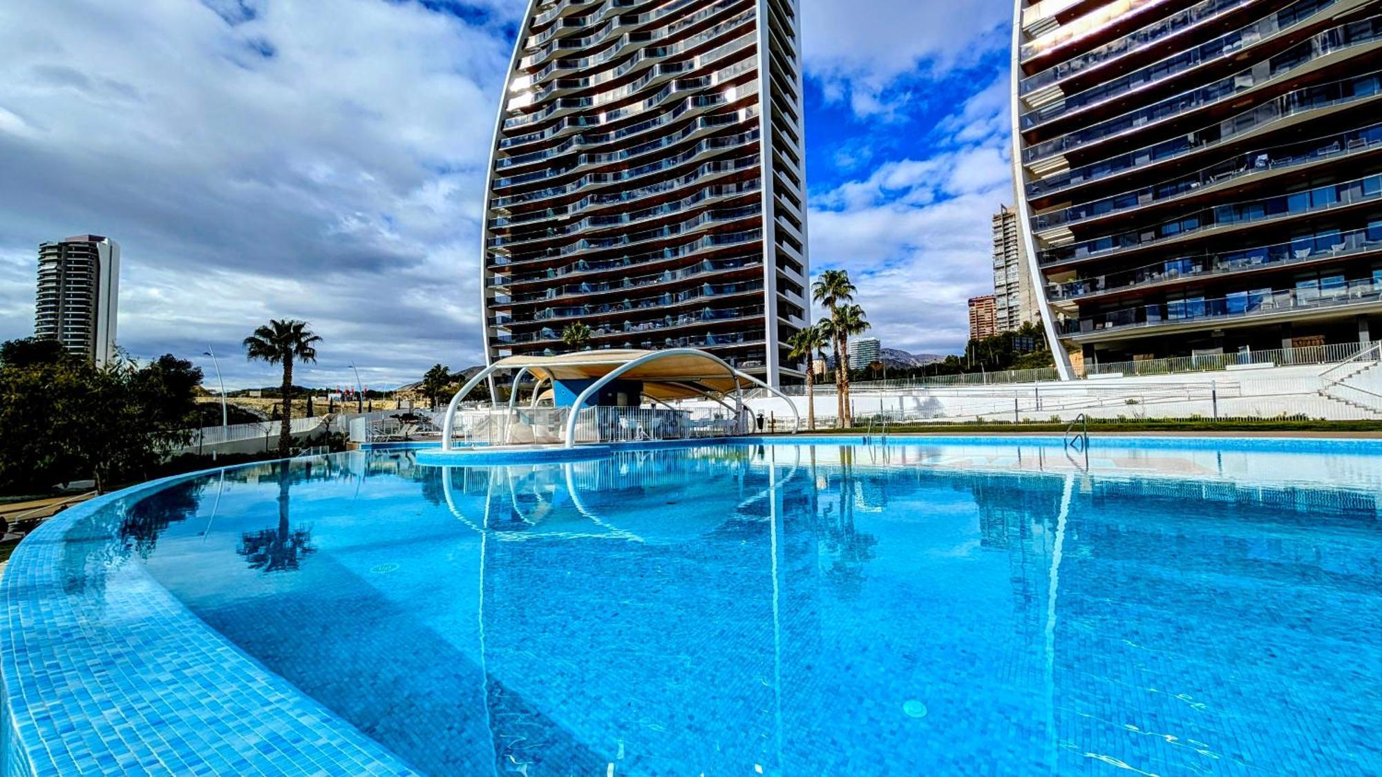 Sunset Waves Superb Apartments Benidorm Extérieur photo